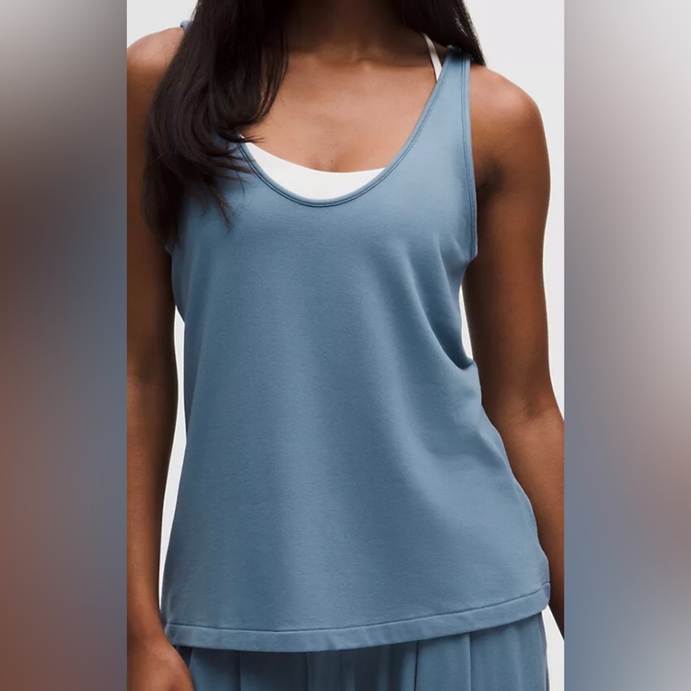 Lulu BeCalm V-Neck Top in Steel Blue